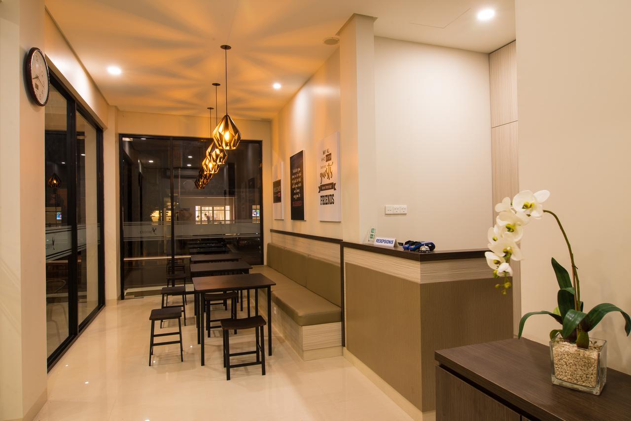Yobel Hotel Yogyakarta Habitación foto